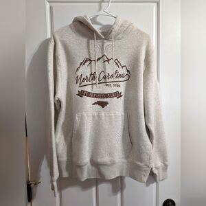 State of mine hoodie pullover sweater North Carolina size medium cream